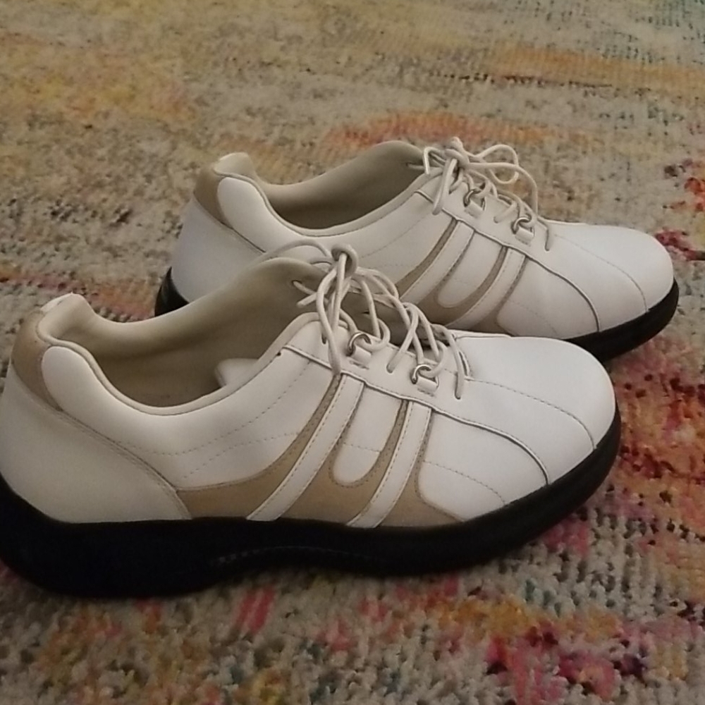 Dexter tan & white golf shoes